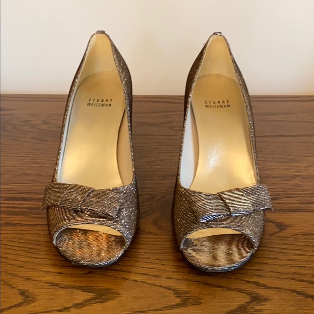 Stuart Weitzman Bowover Glitter Pumps - Picture 2 of 9